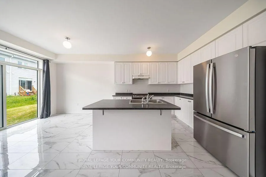 Photo 18 of 727 Potawatomi Crescent, Shelburne — HOMEH