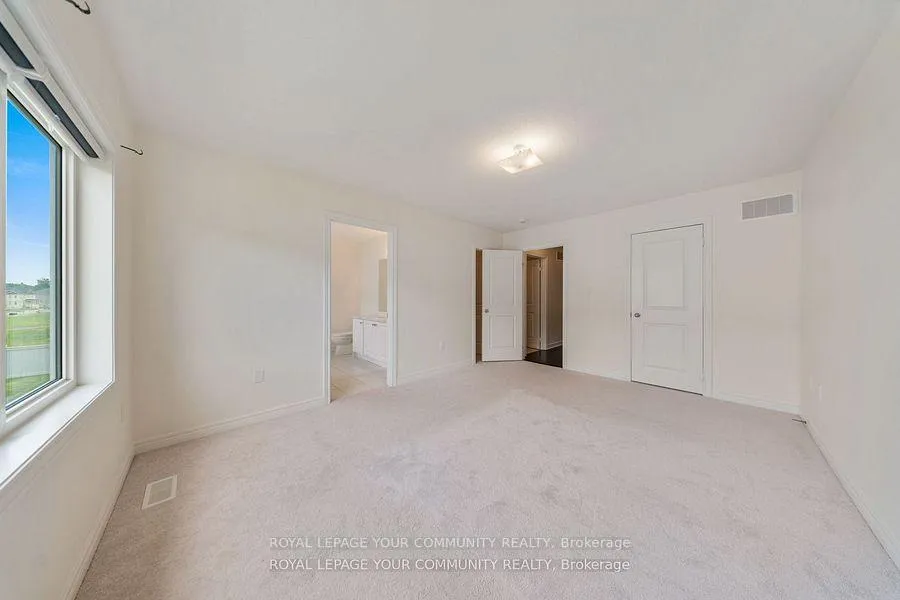 Photo 32 of 727 Potawatomi Crescent, Shelburne — HOMEH
