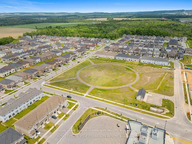 Photo 45 of 727 Potawatomi Crescent, Shelburne — HOMEH