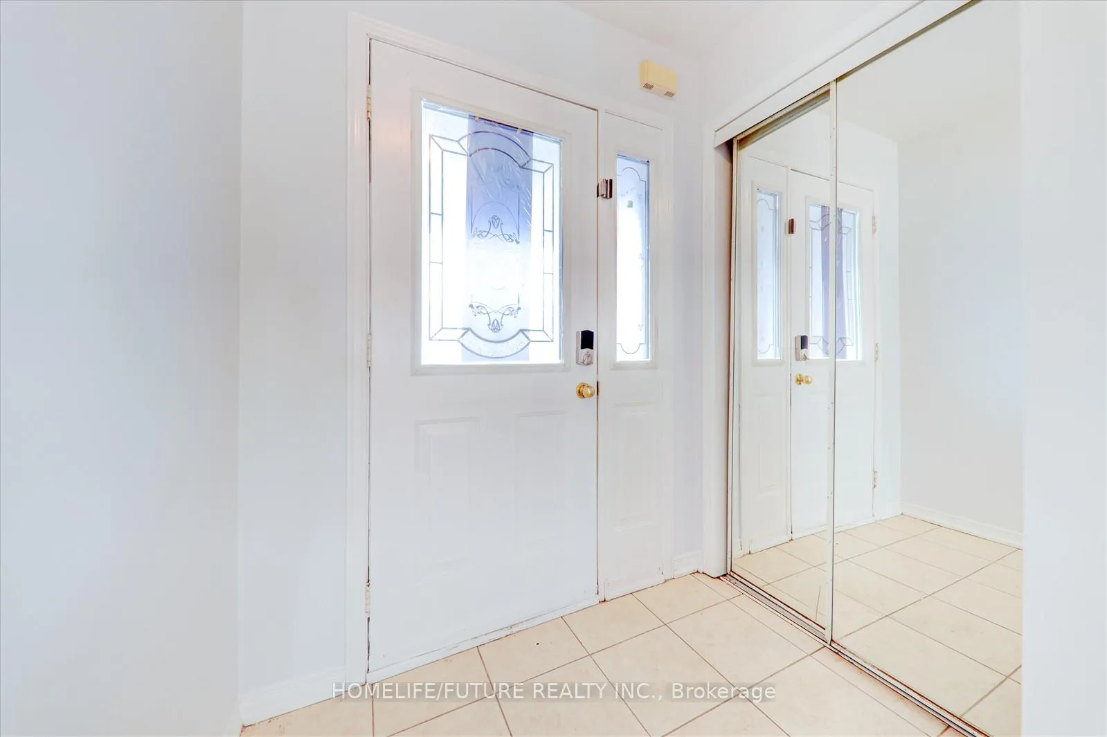 Photo 5 of Unit Main, 147 Passfield Trail, Brampton, Brampton East — HOMEH