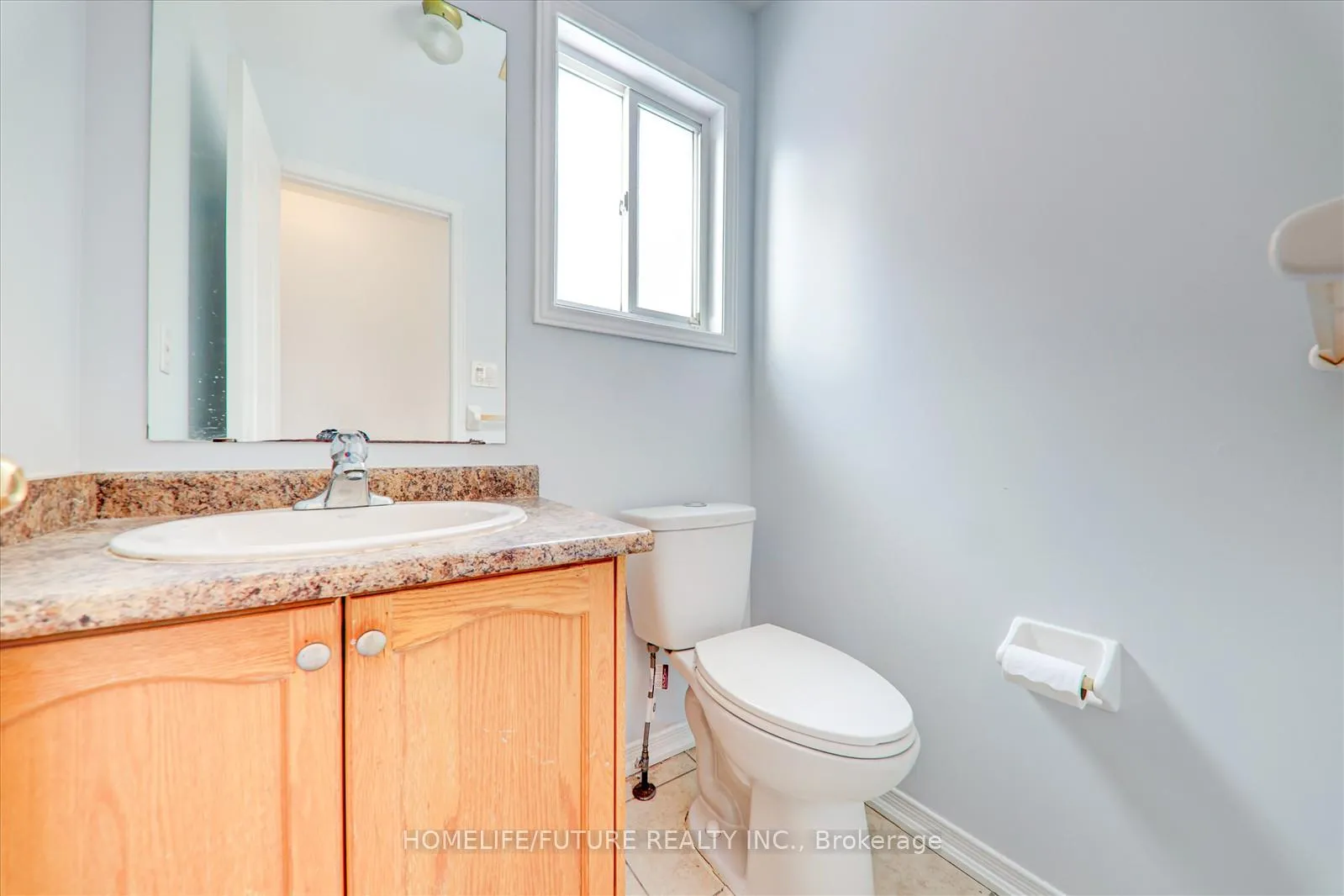 Photo 6 of Unit Main, 147 Passfield Trail, Brampton, Brampton East — HOMEH