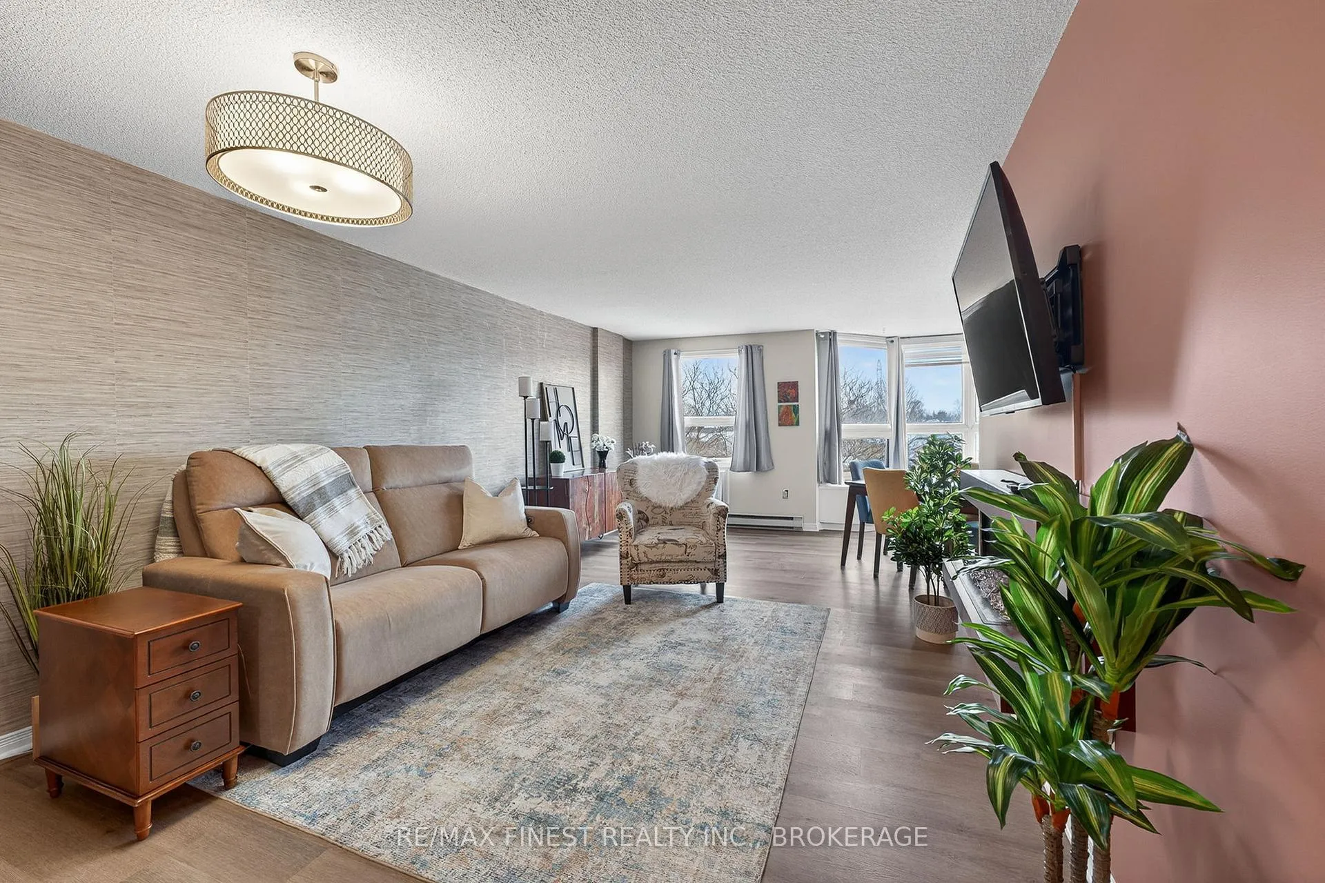 Photo 6 of Unit 402, 675 Davis Dr, Kingston, East Gardiners Rd — HOMEH