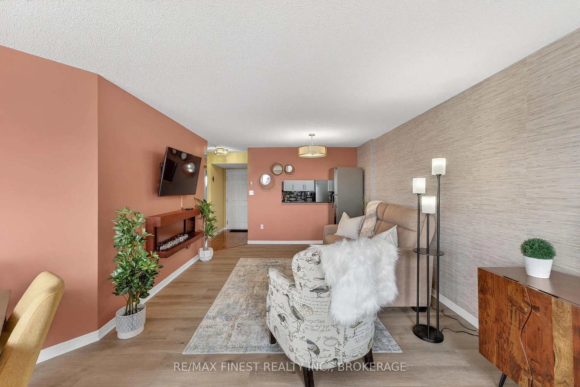 Photo 10 of Unit 402, 675 Davis Dr, Kingston, East Gardiners Rd — HOMEH