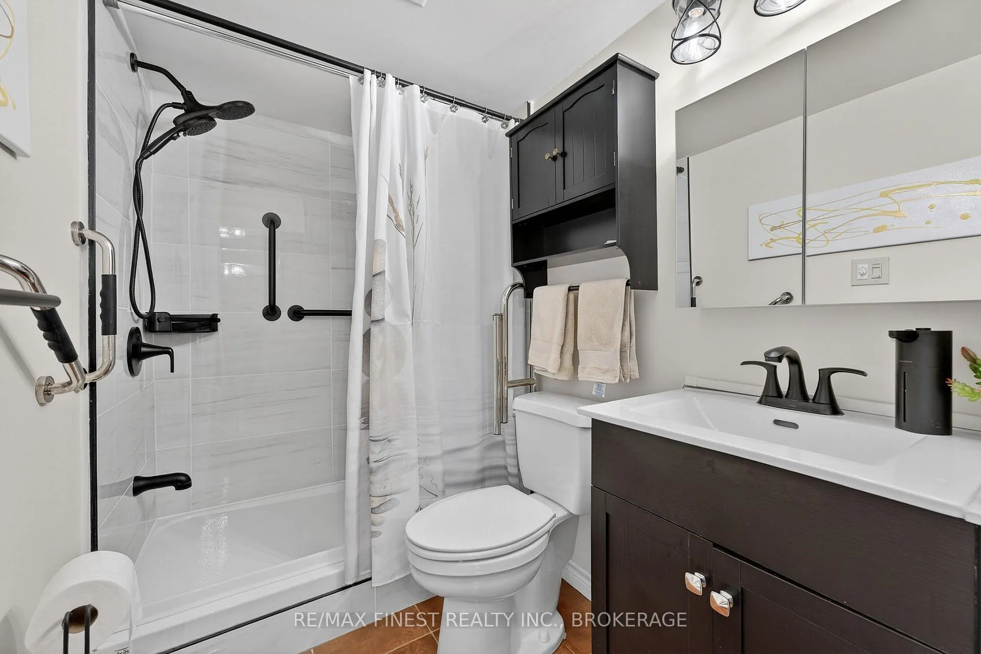 Photo 16 of Unit 402, 675 Davis Dr, Kingston, East Gardiners Rd — HOMEH