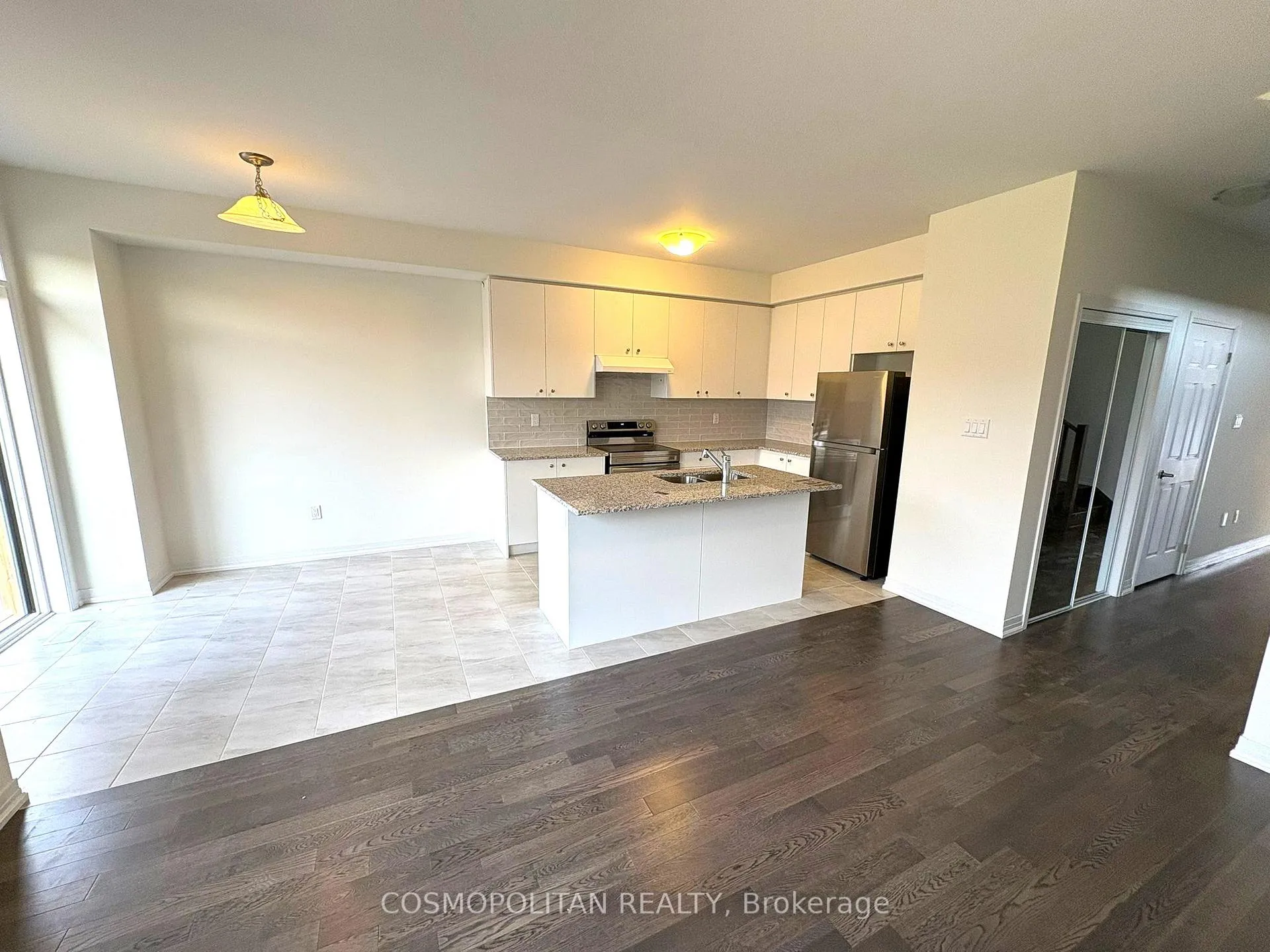 Photo 7 of 35 Cresthaven Heights, Thorold, Rolling Meadows — HOMEH