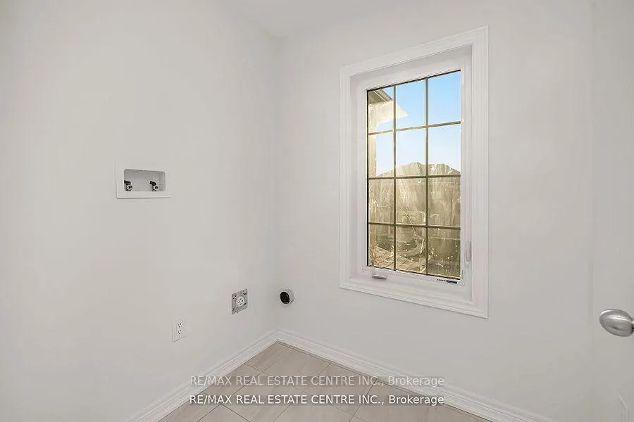 Photo 26 of 472 Black Cherry Crescent, Shelburne — HOMEH