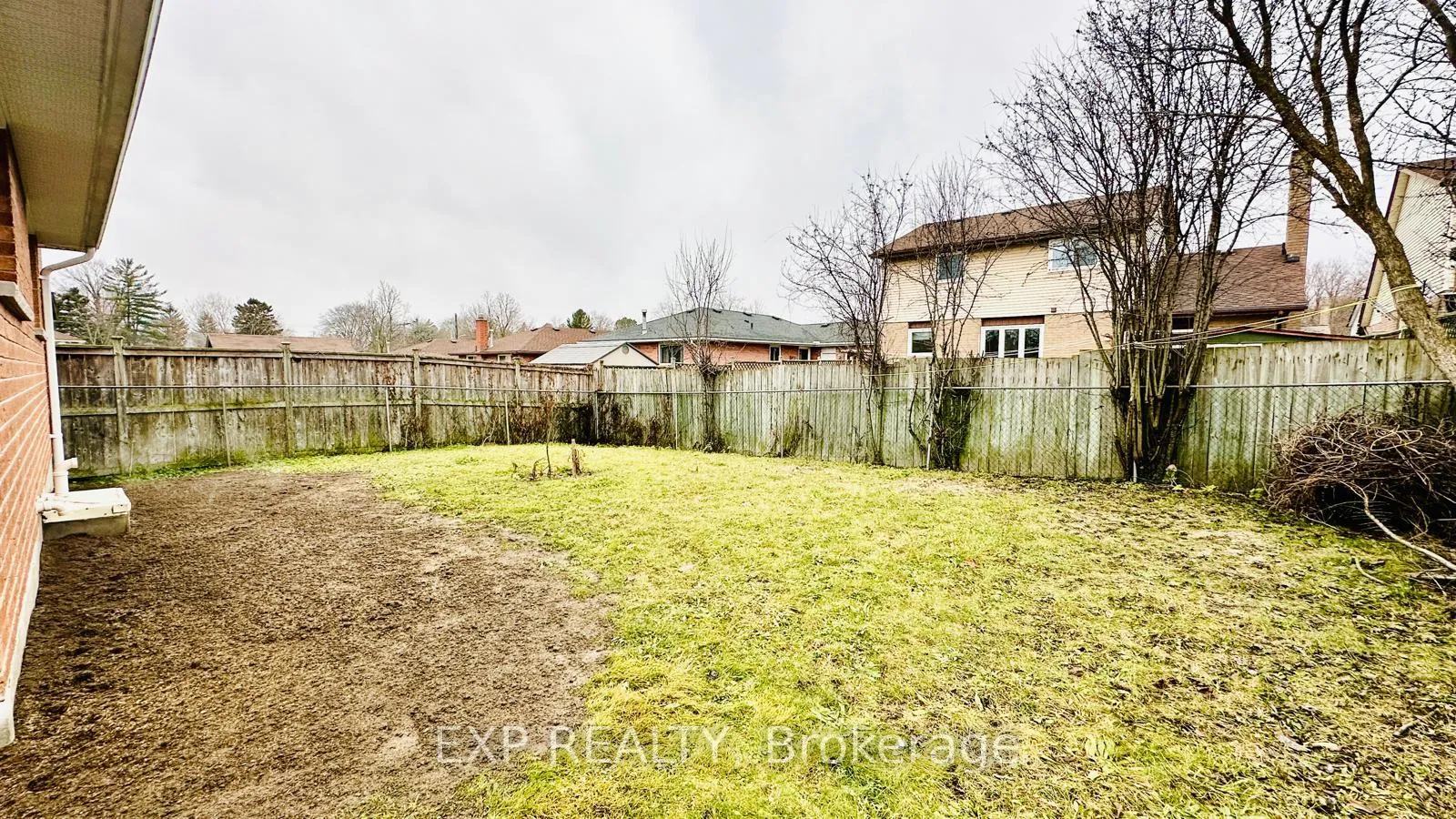 Photo 20 of 111 Scenic Wood Crescent, Kitchener — HOMEH