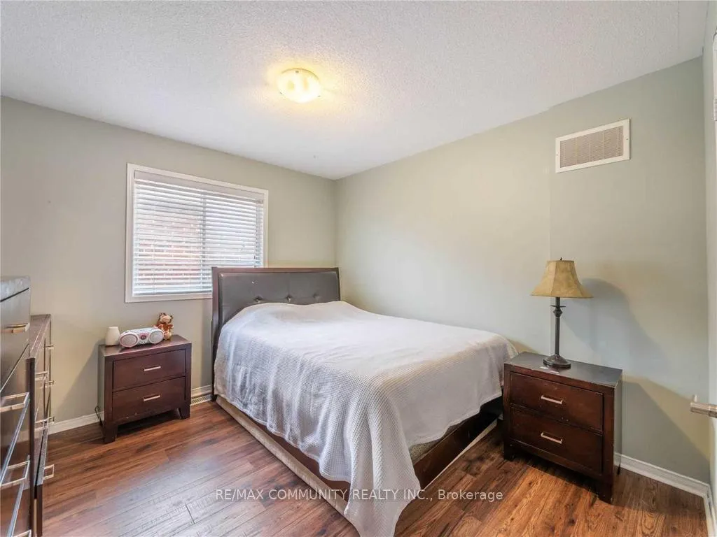 Photo 9 of Unit Main, 66 Mccrimmon Drive, Brampton, Fletcher's Meadow — HOMEH