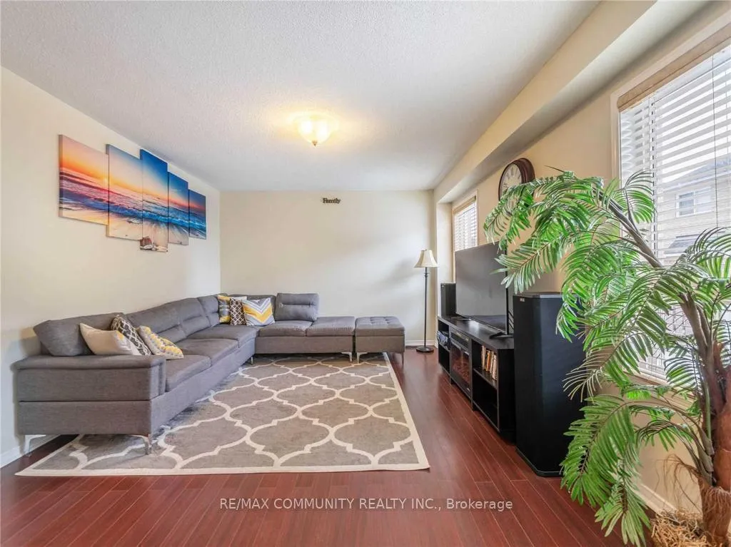 Photo 12 of Unit Main, 66 Mccrimmon Drive, Brampton, Fletcher's Meadow — HOMEH