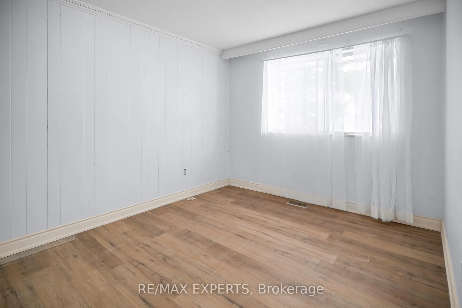 Photo 14 of Unit Main, 30 Gosling Road, Vaughan, Maple — HOMEH