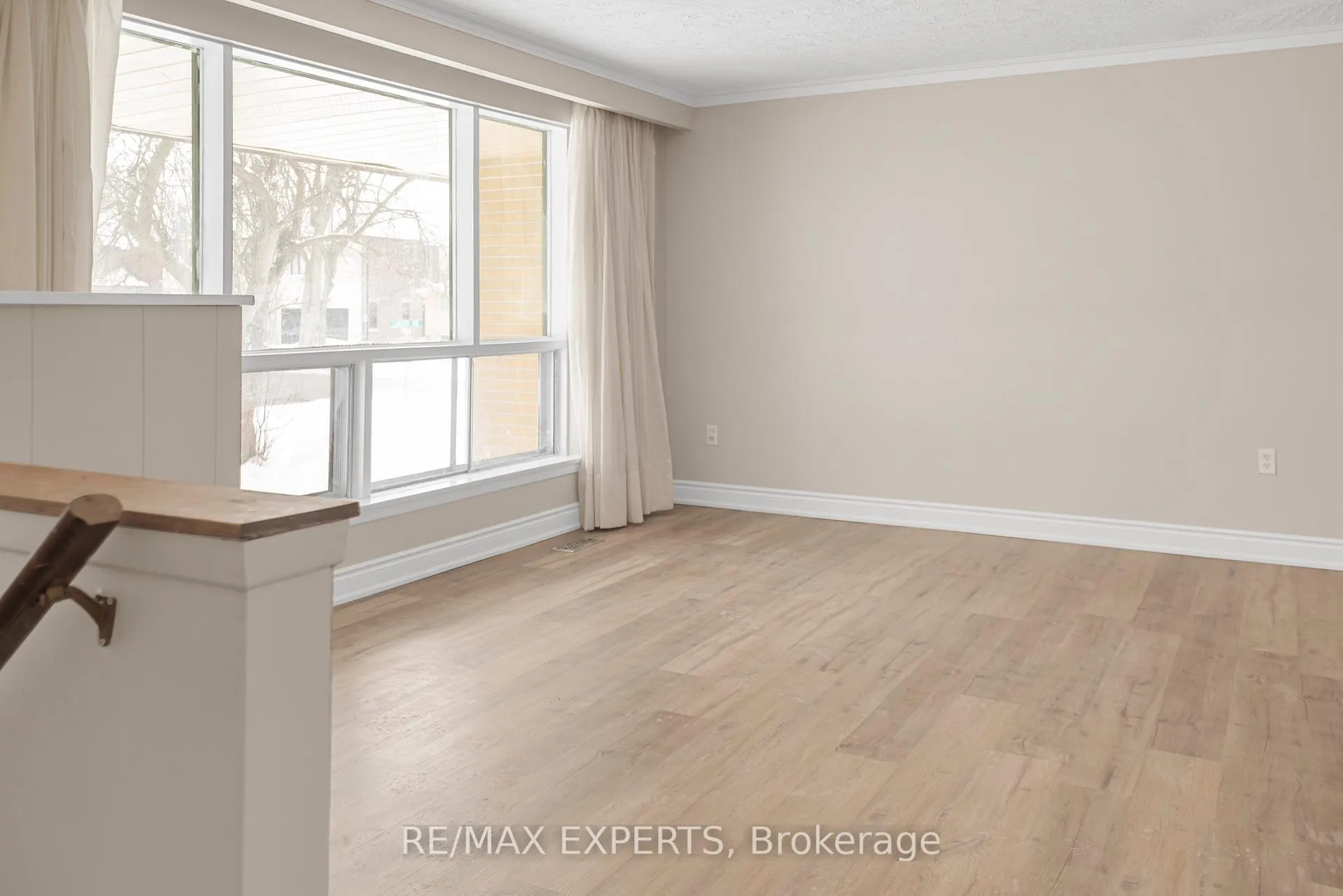 Photo 18 of Unit Main, 30 Gosling Road, Vaughan, Maple — HOMEH