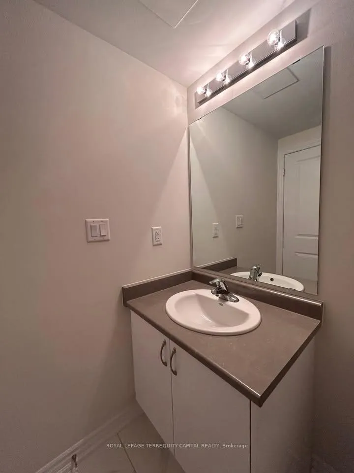 Photo 9 of Unit Lower, 38 Prudhoe Terrace, Barrie, Rural Barrie Southeast — HOMEH