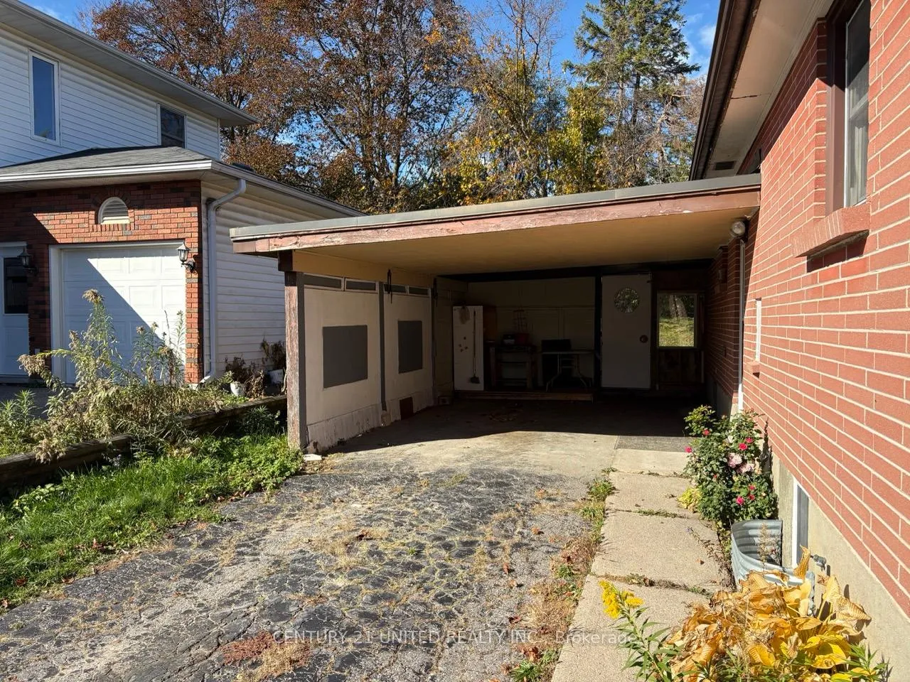 Photo 13 of 378 Aberdeen Avenue, Peterborough, Northcrest Ward 5 — HOMEH