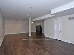 Photo 8 of 157 Blue Willow Drive, Vaughan, East Woodbridge — HOMEH
