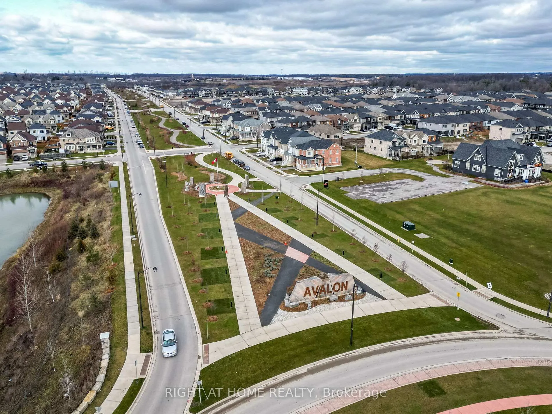 Photo 34 of 34 MacLachlan Avenue, Haldimand — HOMEH