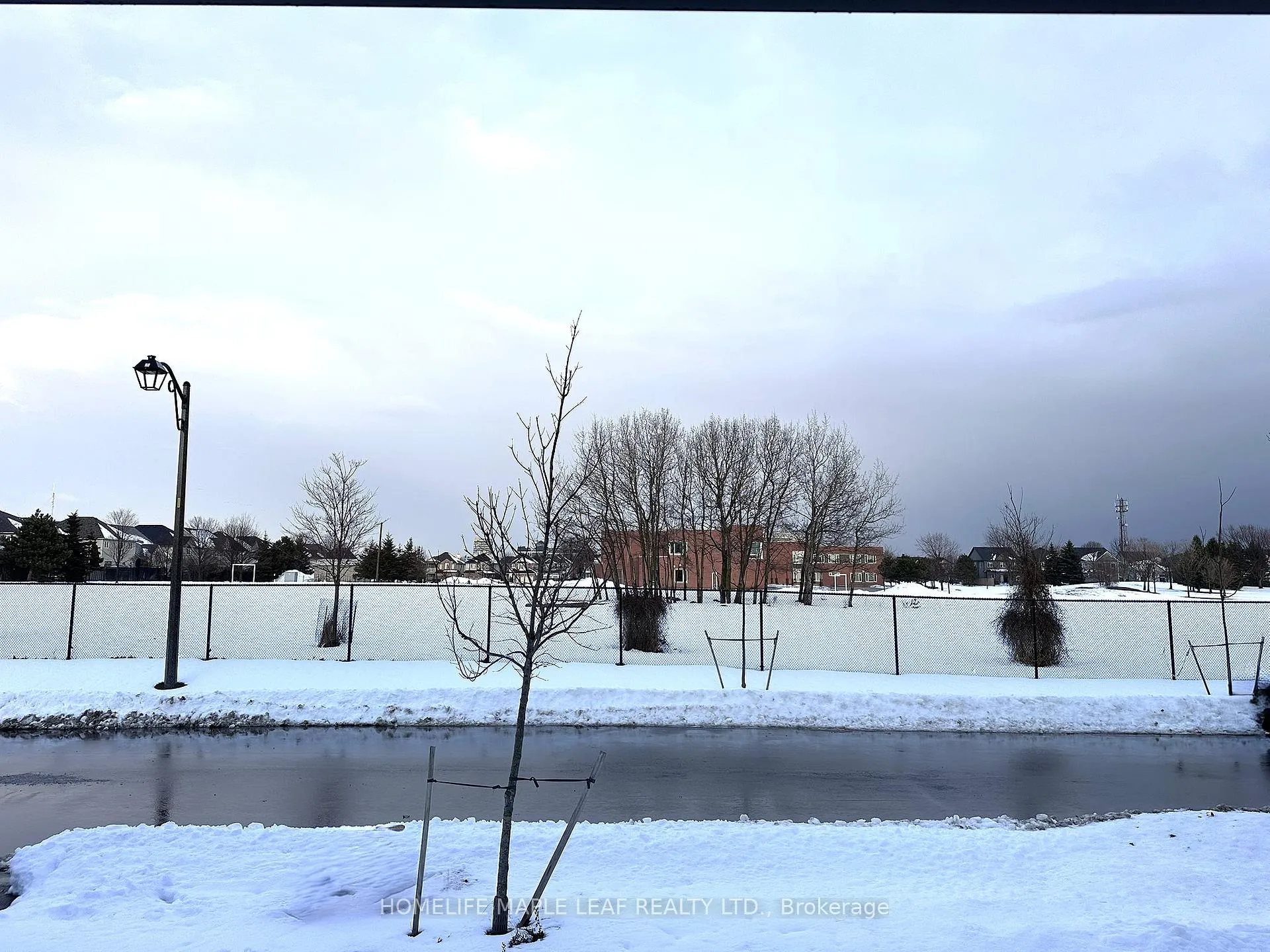 Photo 1 of 19 Waterfront Crescent, Whitby, Port Whitby — HOMEH