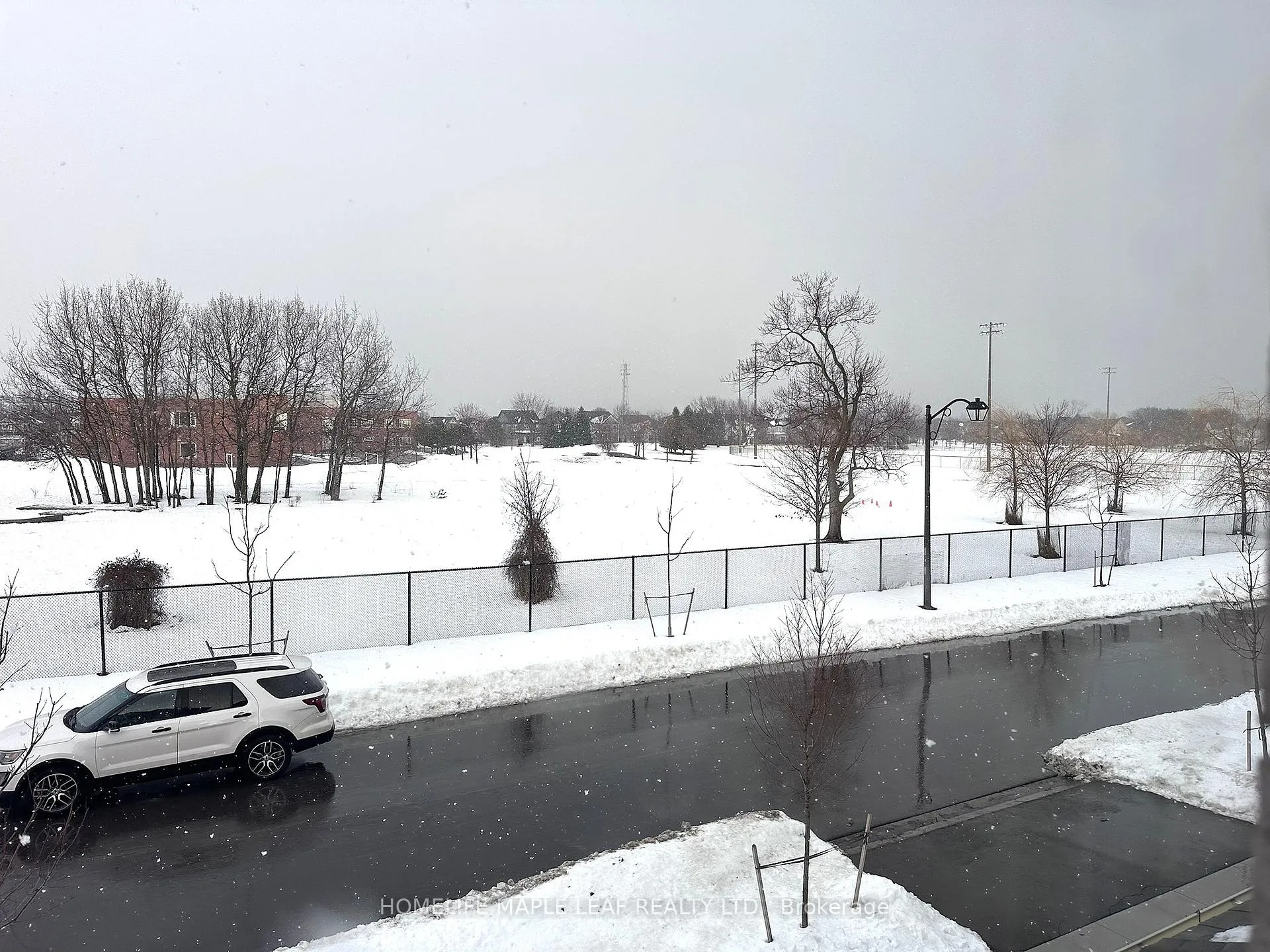 Photo 16 of 19 Waterfront Crescent, Whitby, Port Whitby — HOMEH