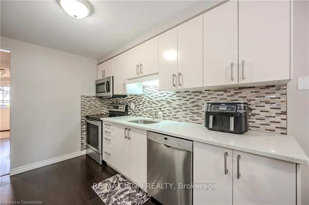 Photo 12 of 395 Downsview Place, Waterloo — HOMEH