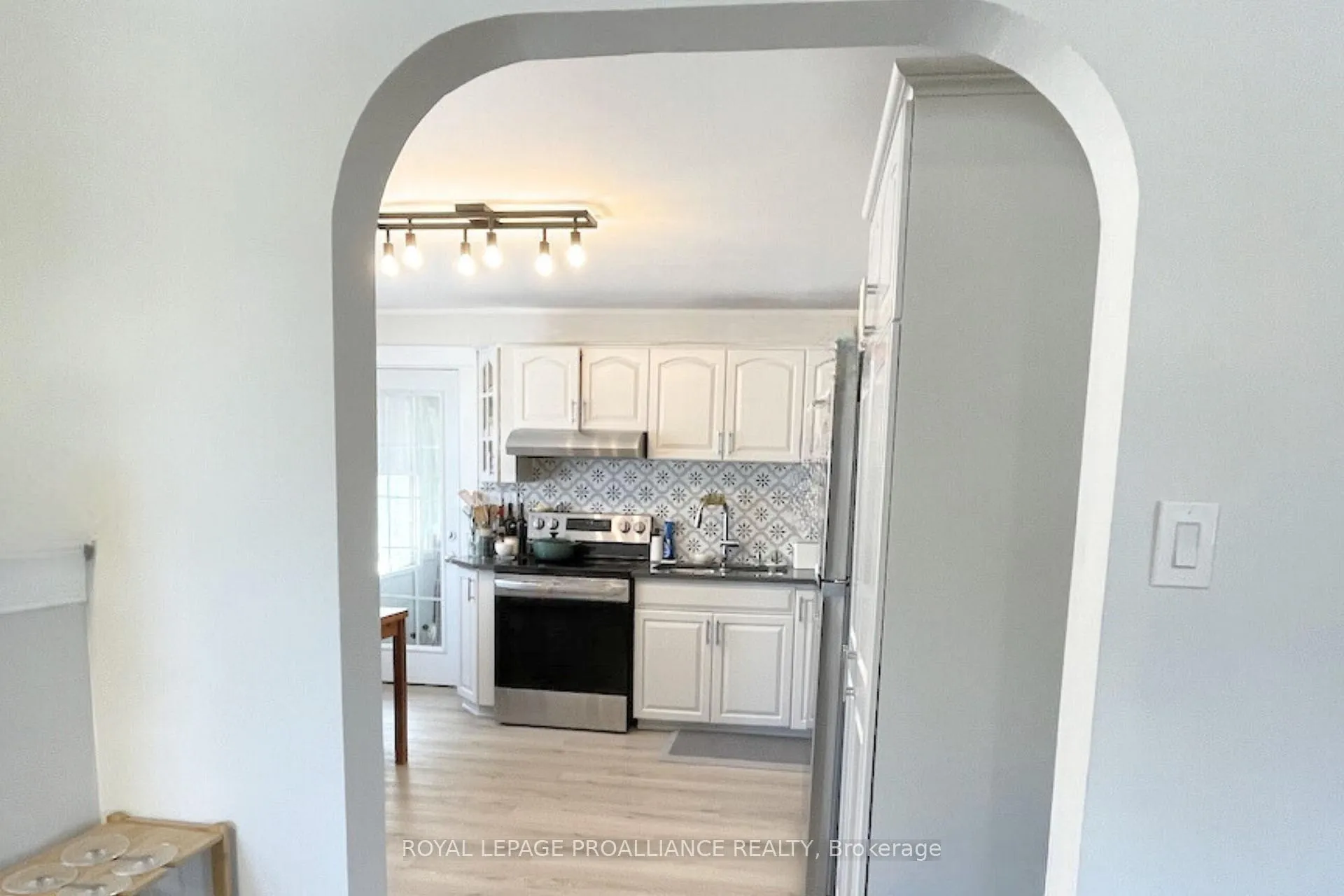 Photo 6 of 1455 County Road 3, Prince Edward County, Ameliasburg Ward — HOMEH