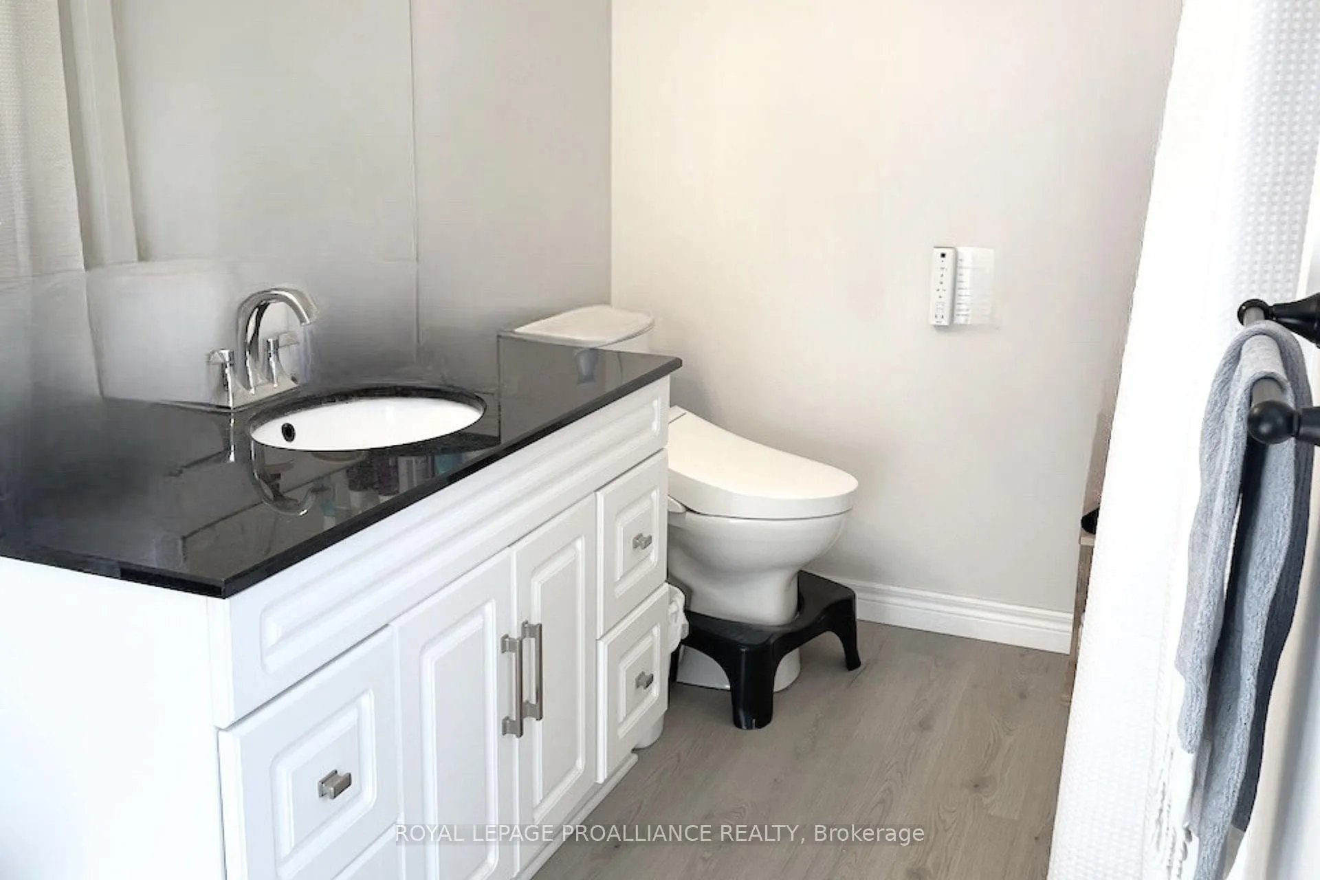 Photo 12 of 1455 County Road 3, Prince Edward County, Ameliasburg Ward — HOMEH