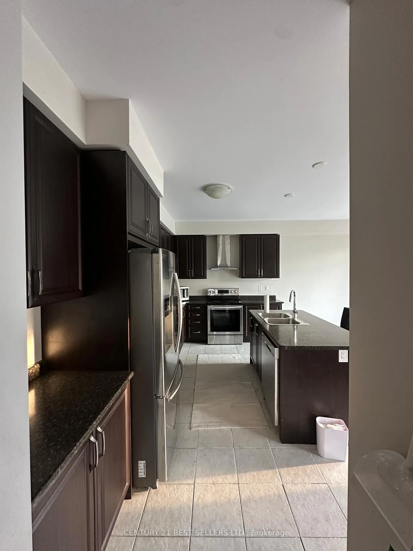 Photo 9 of 1 Fleming Crescent, Haldimand — HOMEH