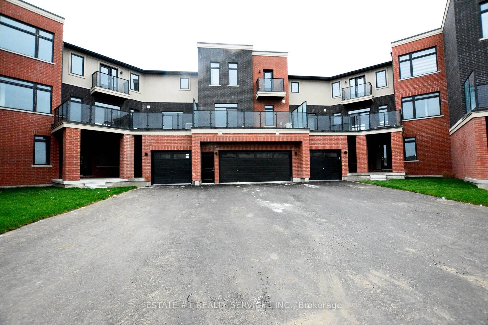 Photo 2 of 357 Veterans Drive, Brampton, Northwest Brampton — HOMEH