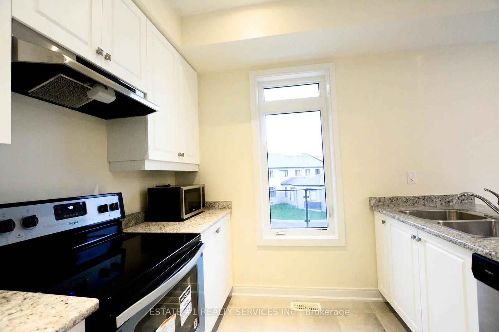 Photo 9 of 357 Veterans Drive, Brampton, Northwest Brampton — HOMEH