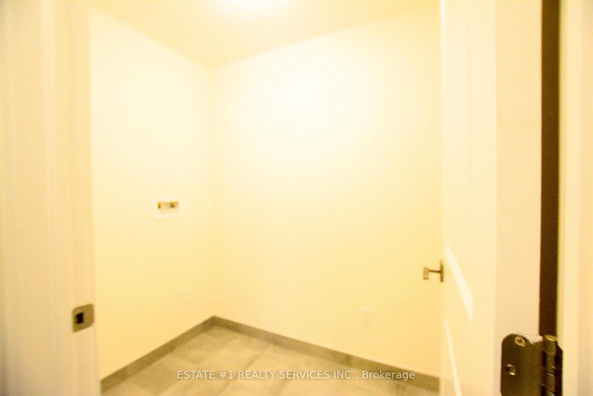 Photo 17 of 357 Veterans Drive, Brampton, Northwest Brampton — HOMEH