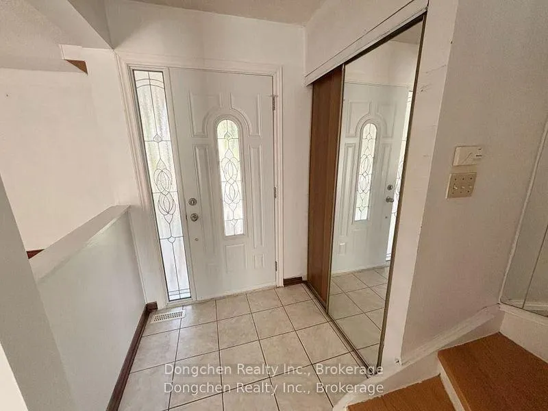 Photo 8 of 145 Risebrough Circuit, Markham, Milliken Mills West — HOMEH