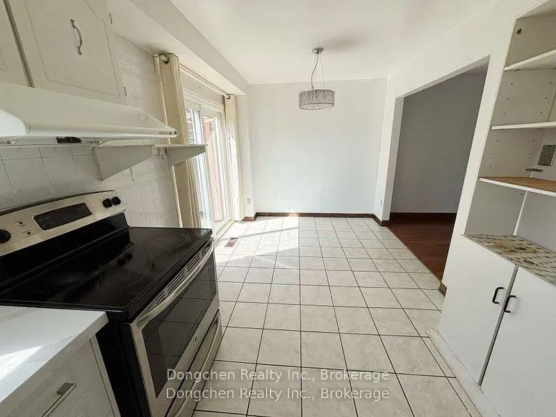 Photo 15 of 145 Risebrough Circuit, Markham, Milliken Mills West — HOMEH