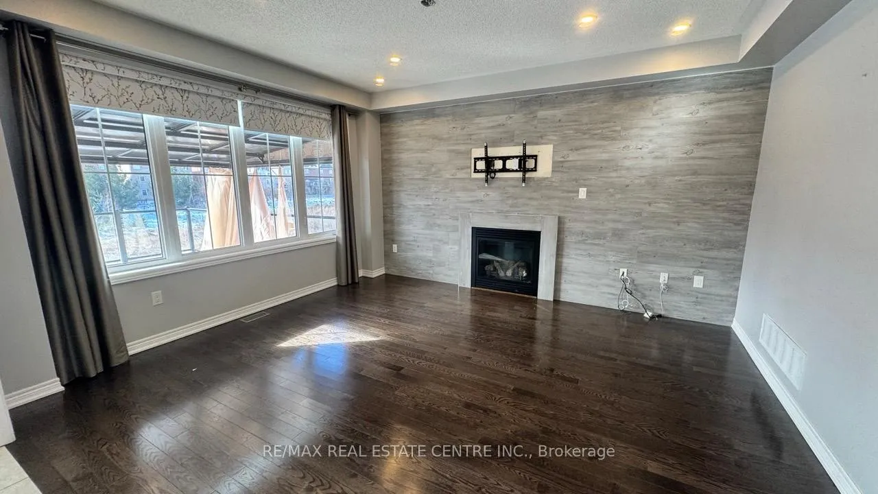 Photo 13 of Unit Main, 96 Antibes Drive, Brampton, Credit Valley — HOMEH