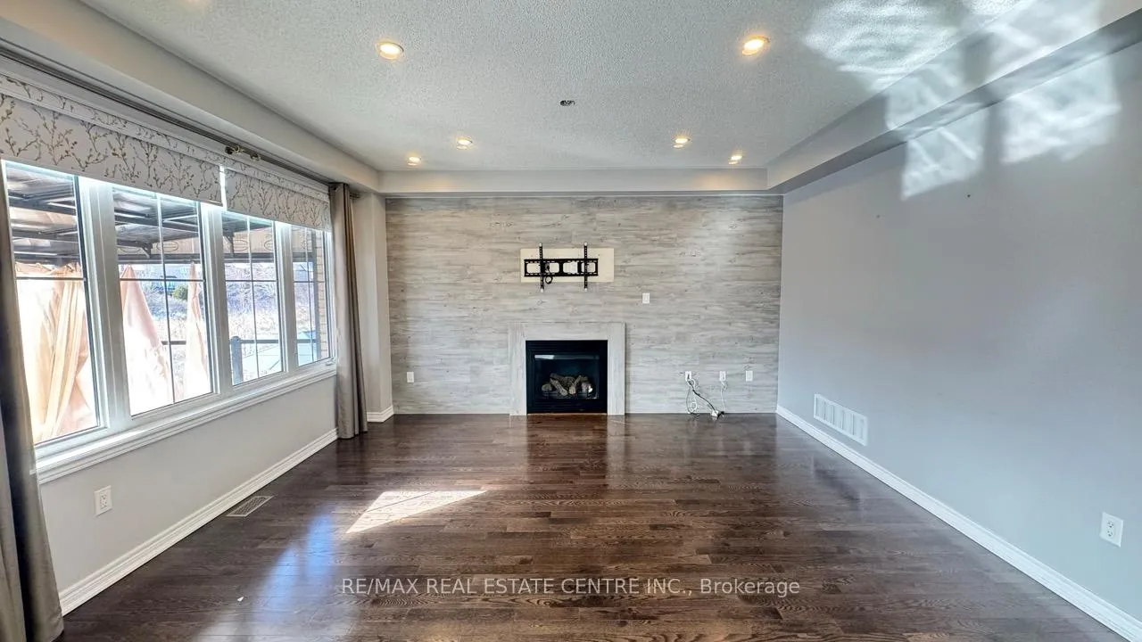 Photo 14 of Unit Main, 96 Antibes Drive, Brampton, Credit Valley — HOMEH