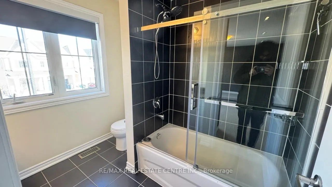 Photo 23 of Unit Main, 96 Antibes Drive, Brampton, Credit Valley — HOMEH
