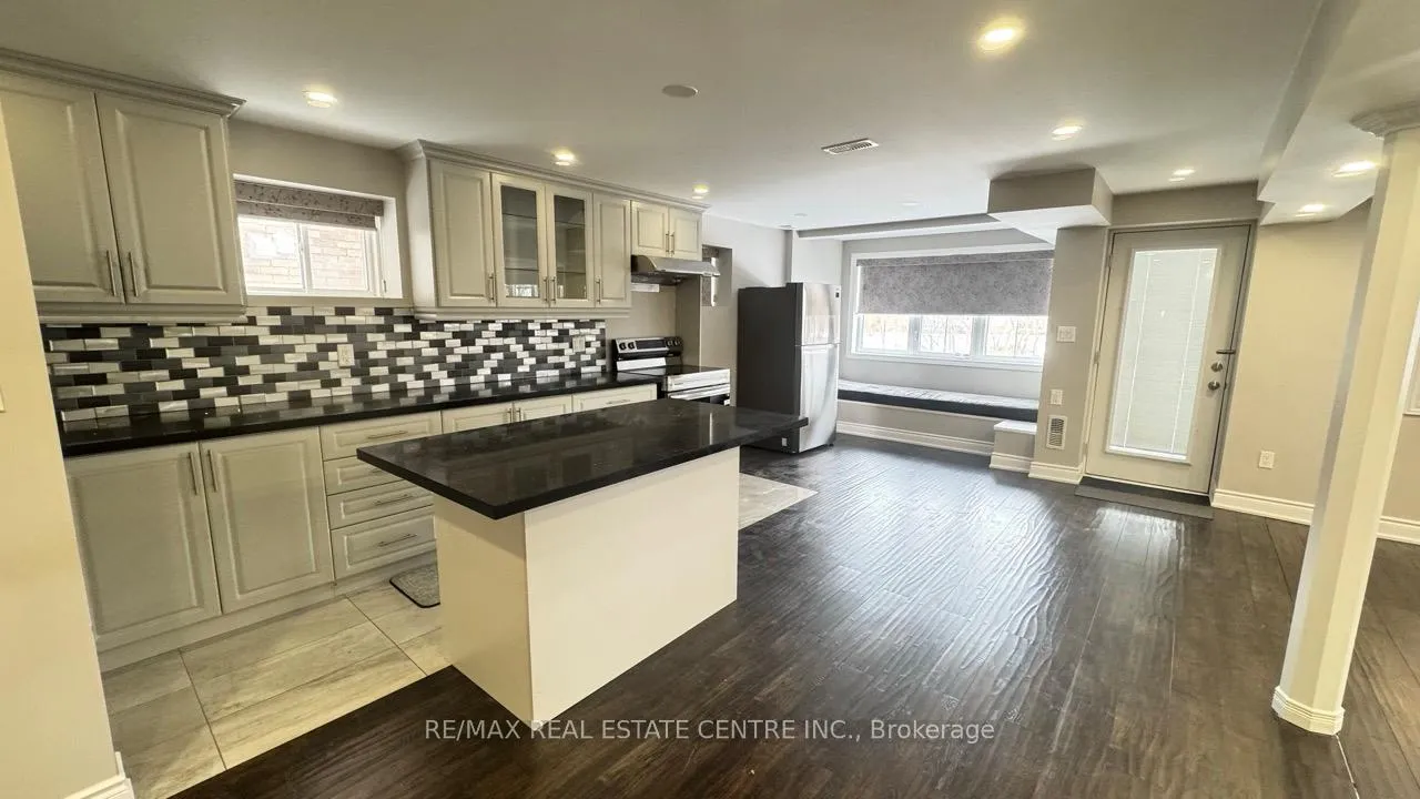 Photo 38 of Unit Main, 96 Antibes Drive, Brampton, Credit Valley — HOMEH