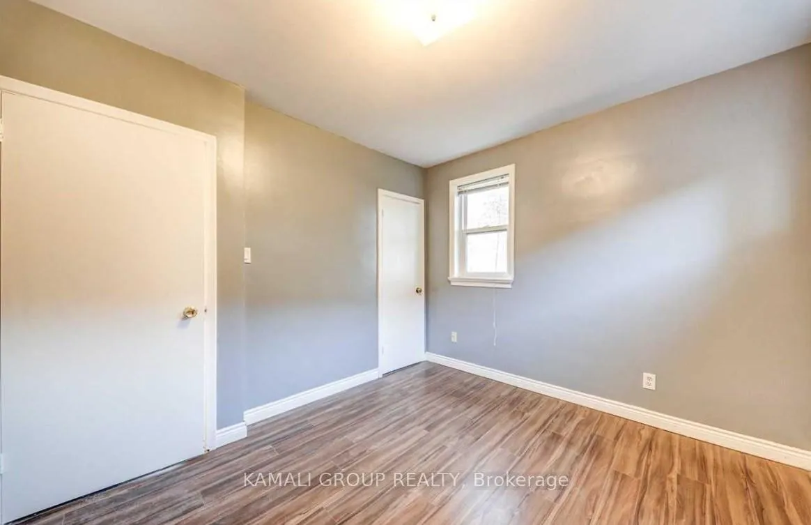 Photo 6 of Unit Main, 380 Phillip Murray Avenue, Oshawa, Lakeview — HOMEH