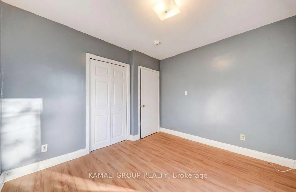 Photo 8 of Unit Main, 380 Phillip Murray Avenue, Oshawa, Lakeview — HOMEH