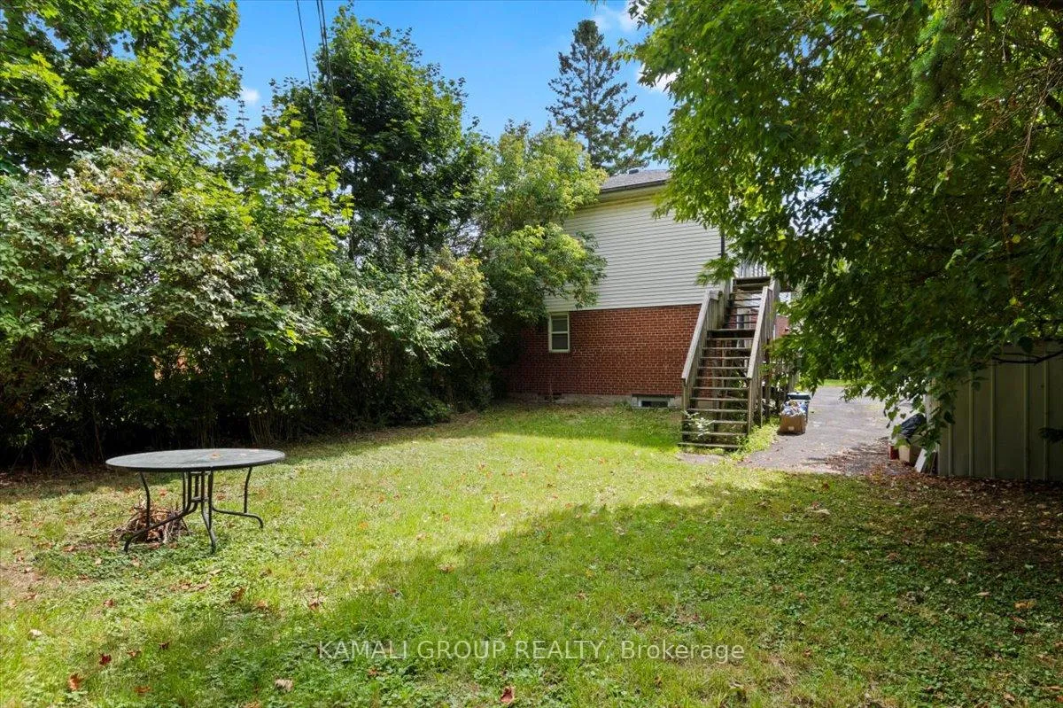 Photo 9 of Unit Main, 380 Phillip Murray Avenue, Oshawa, Lakeview — HOMEH