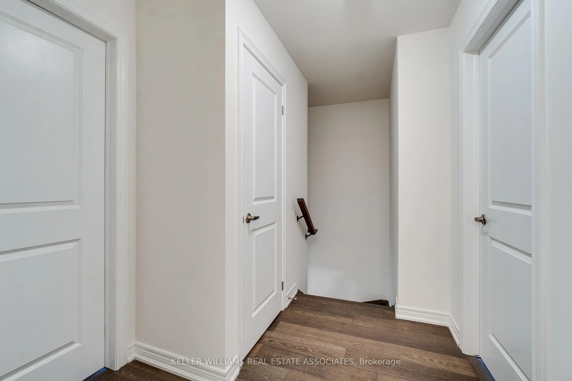 Photo 17 of 6 Jellicoe Court, Hamilton, Hill Park — HOMEH