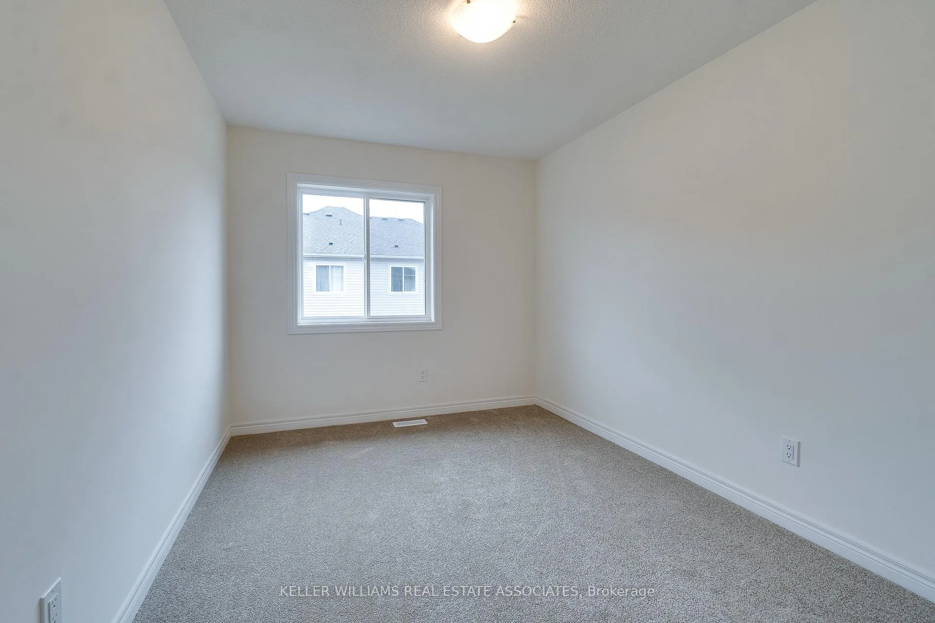 Photo 22 of 6 Jellicoe Court, Hamilton, Hill Park — HOMEH