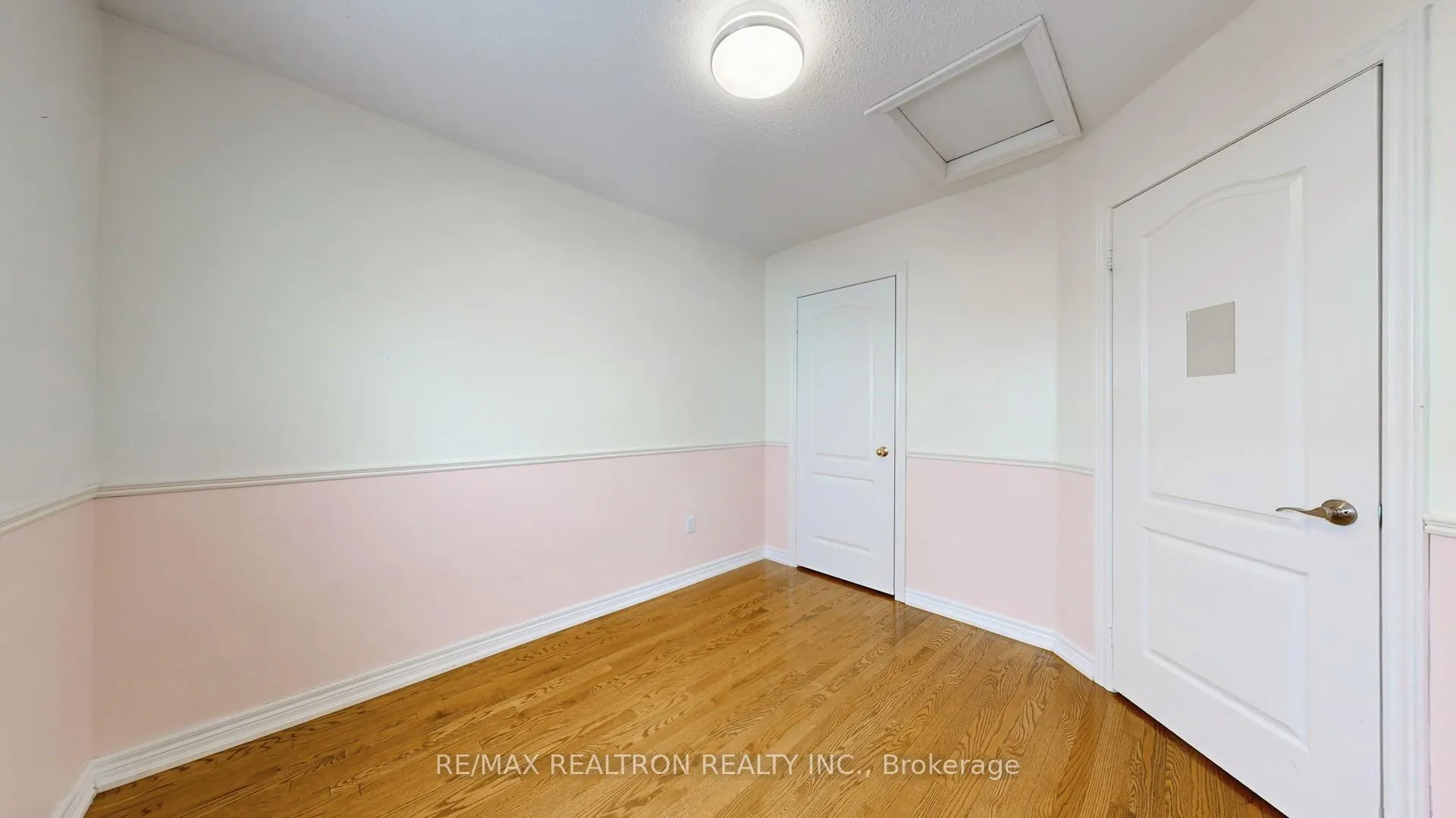 Photo 25 of 1886 Bur Oak Avenue, Markham, Greensborough — HOMEH