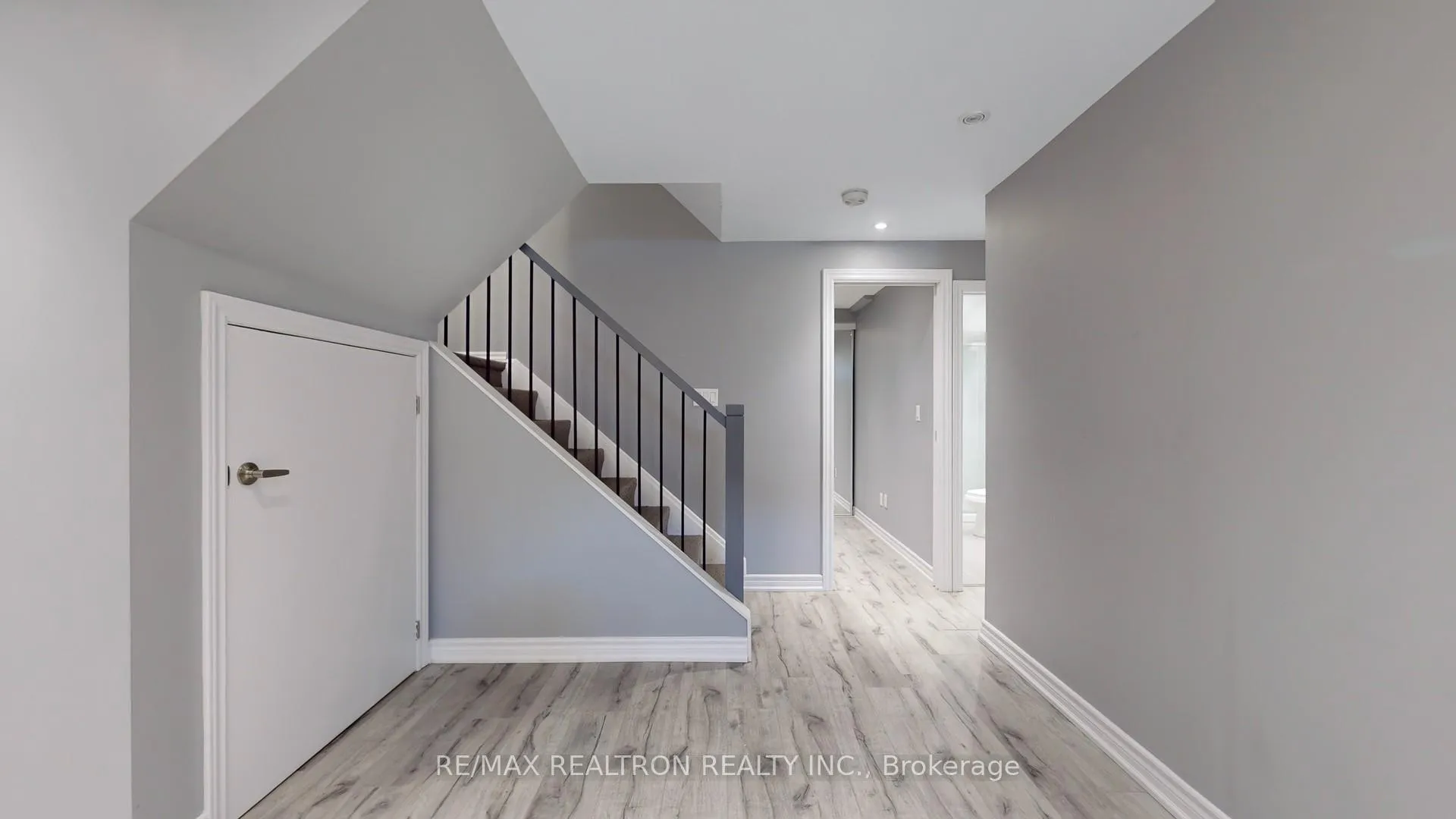 Photo 27 of 1886 Bur Oak Avenue, Markham, Greensborough — HOMEH