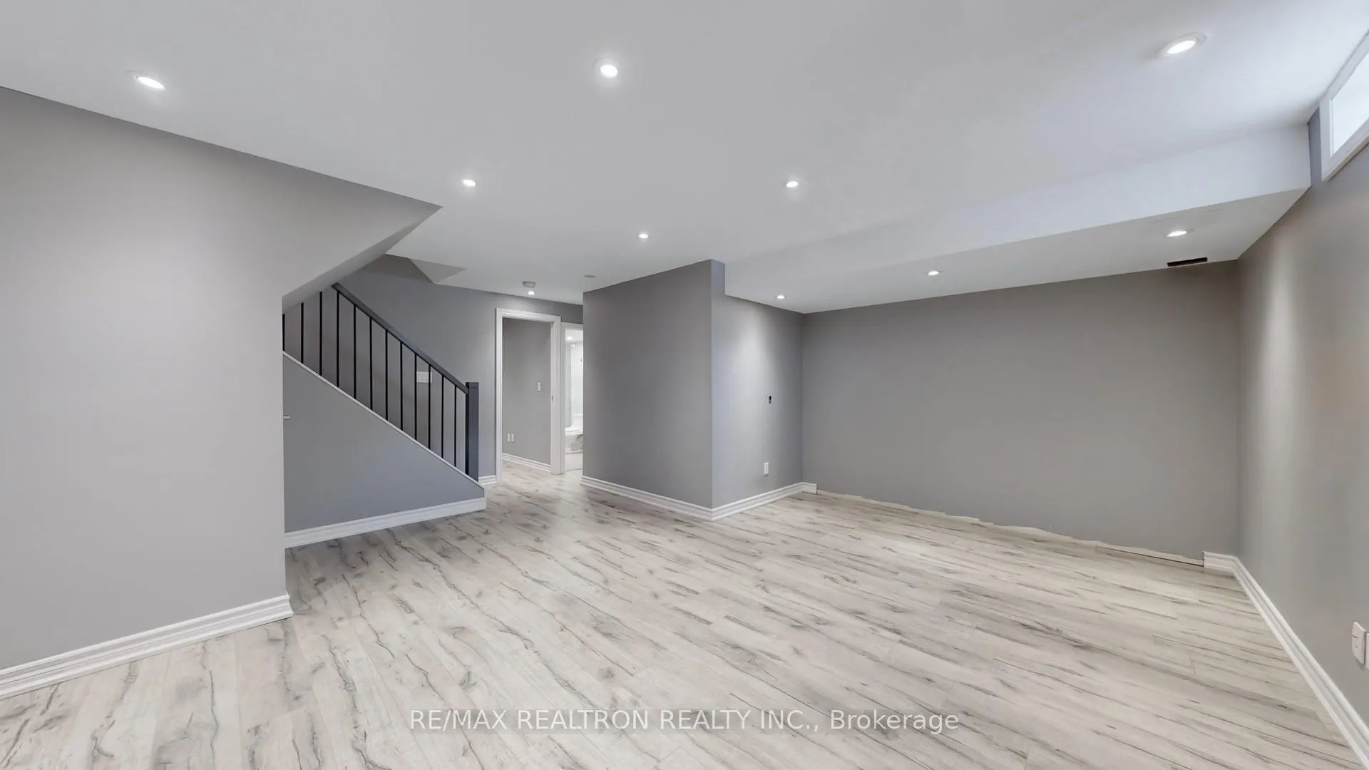 Photo 29 of 1886 Bur Oak Avenue, Markham, Greensborough — HOMEH