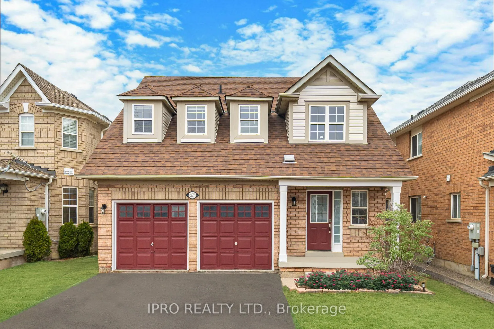 Photo 1 of 357 Edenbrook Hill, Brampton, Fletcher's Meadow — HOMEH