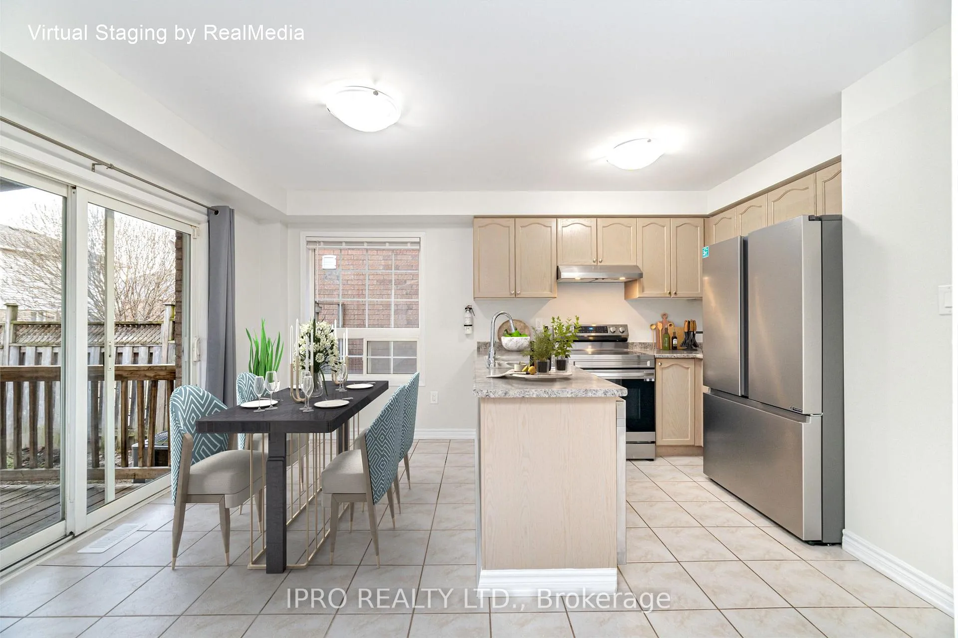 Photo 5 of 357 Edenbrook Hill, Brampton, Fletcher's Meadow — HOMEH