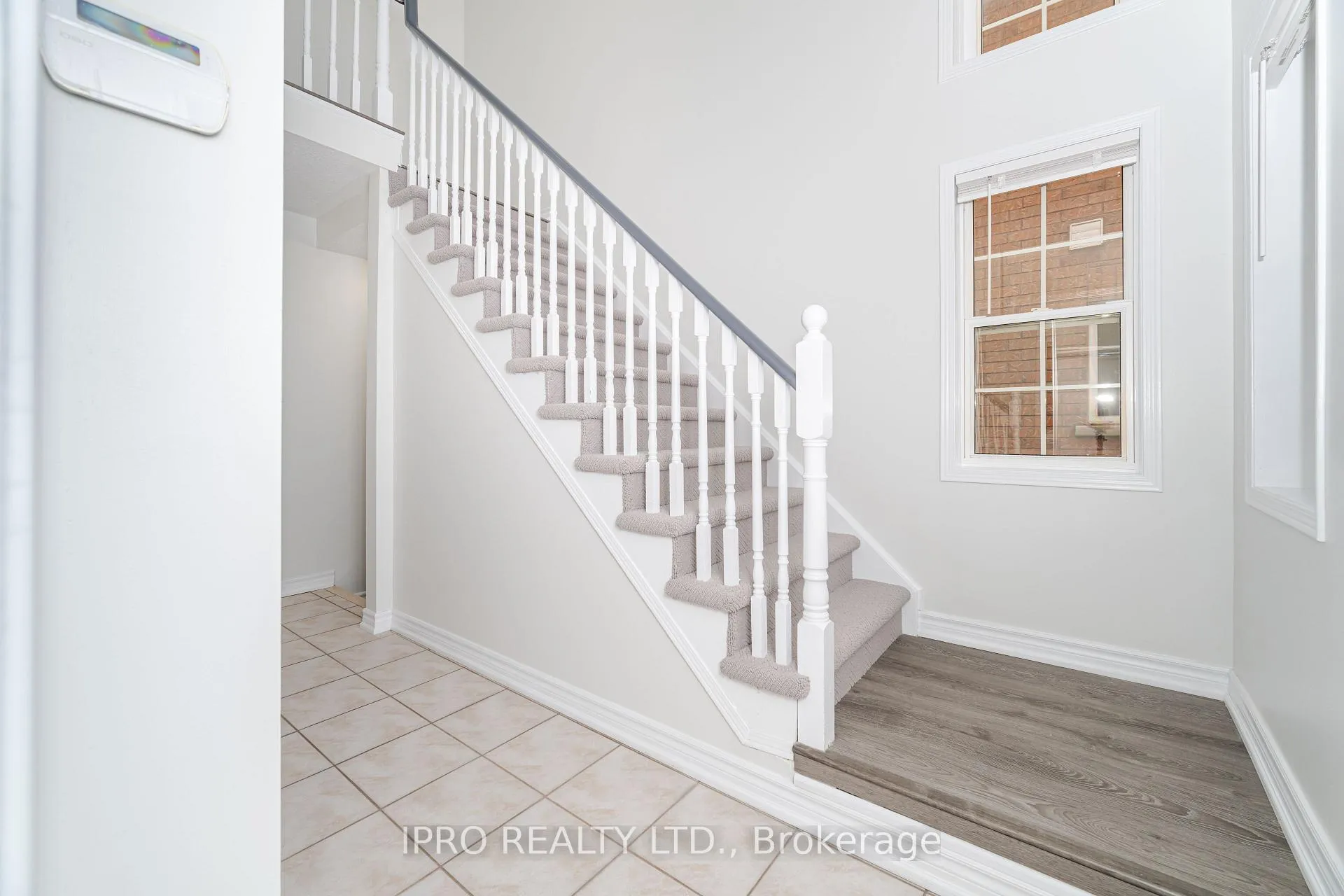 Photo 12 of 357 Edenbrook Hill, Brampton, Fletcher's Meadow — HOMEH