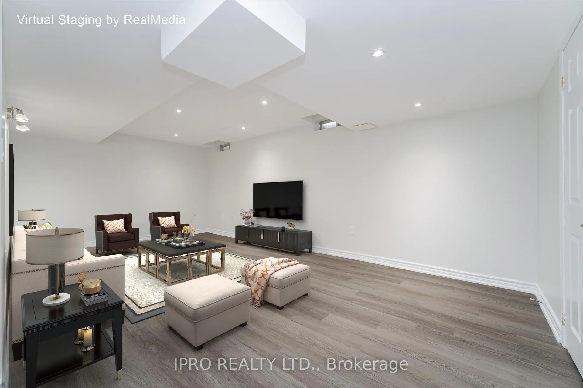Photo 23 of 357 Edenbrook Hill, Brampton, Fletcher's Meadow — HOMEH