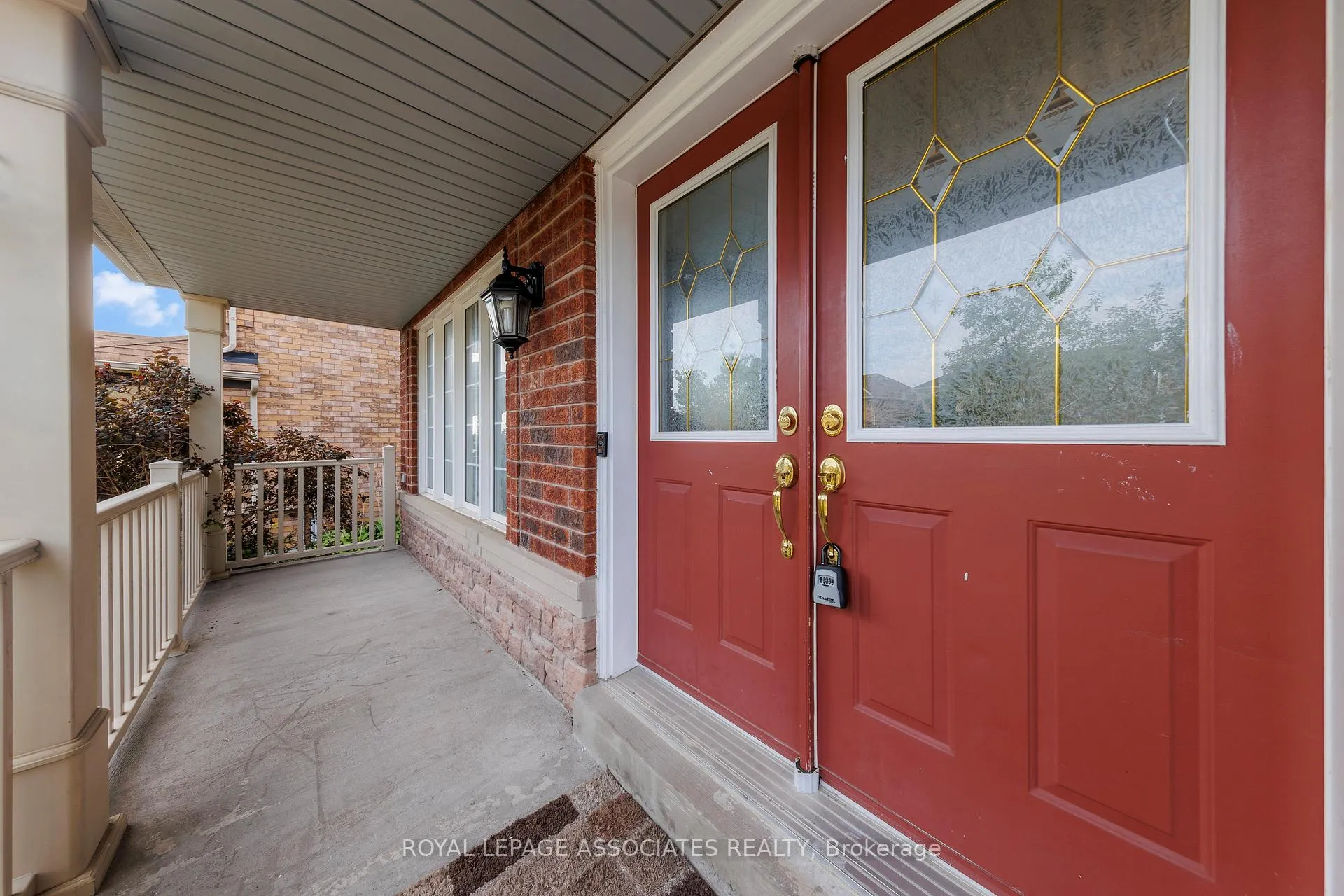 Photo 3 of Unit Main, 30 Telford Street, Ajax, Northwest Ajax — HOMEH
