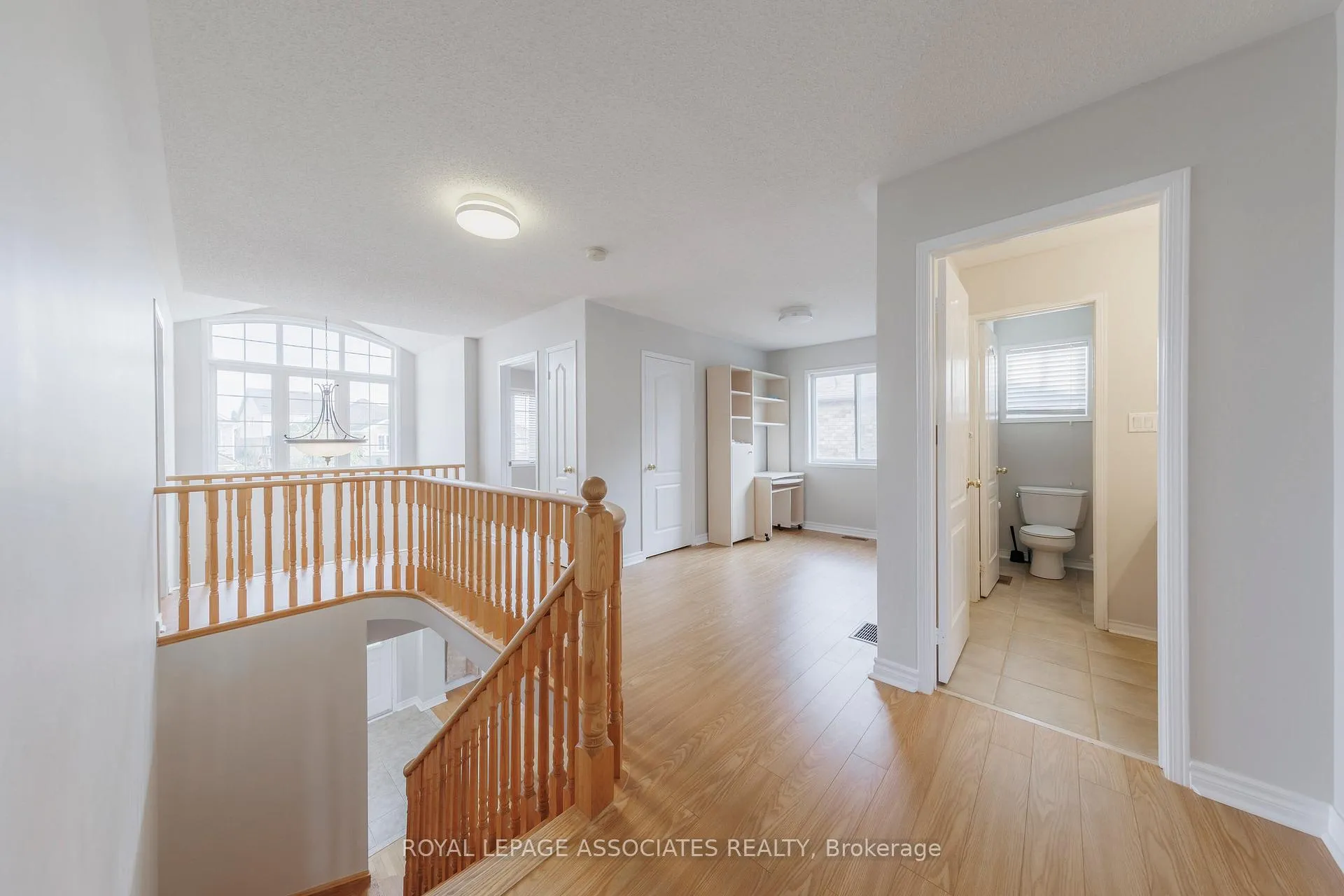 Photo 11 of Unit Main, 30 Telford Street, Ajax, Northwest Ajax — HOMEH