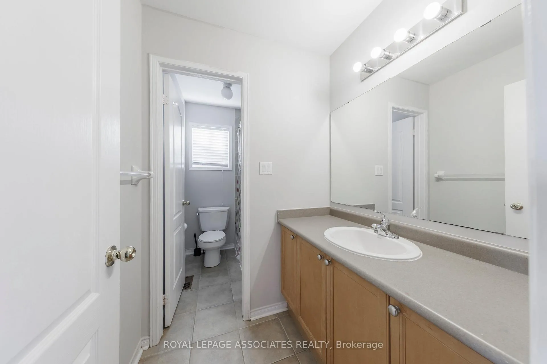 Photo 17 of Unit Main, 30 Telford Street, Ajax, Northwest Ajax — HOMEH