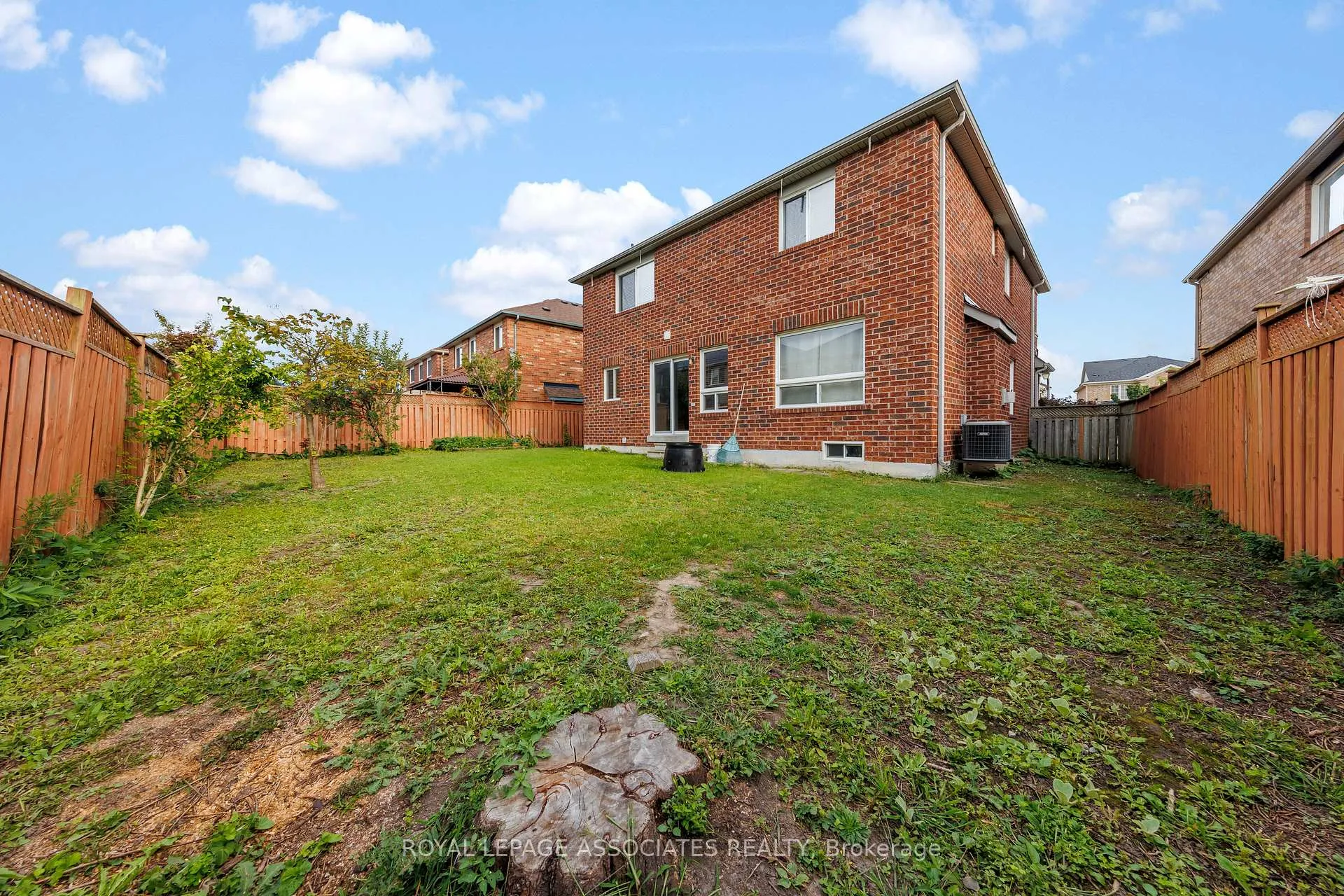 Photo 22 of Unit Main, 30 Telford Street, Ajax, Northwest Ajax — HOMEH